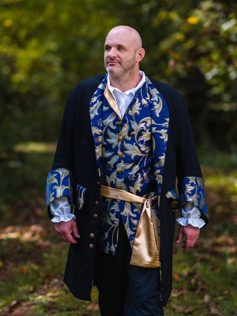 Renaissance Pirate coat perfect costume for a pirate or a prince image 3