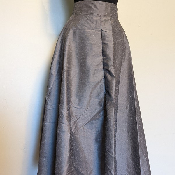 Clearance Skirts and Chemises