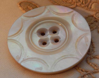 Cut Four Hole Shell Button with Iridescent Color