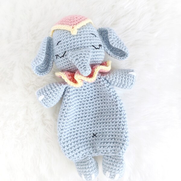 Elephant amigurumi pattern, elephant crochet comforter pattern, downloadable pattern for heirloom handmade gift