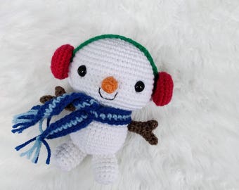CROCHET SNOWMAN PATTERN: Snowman Amigurumi Pattern, Written in English, Easy To Follow Instructions, Beginner Friendly