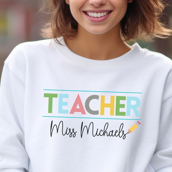 Rencontrez l'enseignant personnalisé nom sweat-shirt enseignant cadeau pour les idées de cadeaux d'enseignant du primaire, chemises personnalisées mignonnes de la maternelle à la 6e année