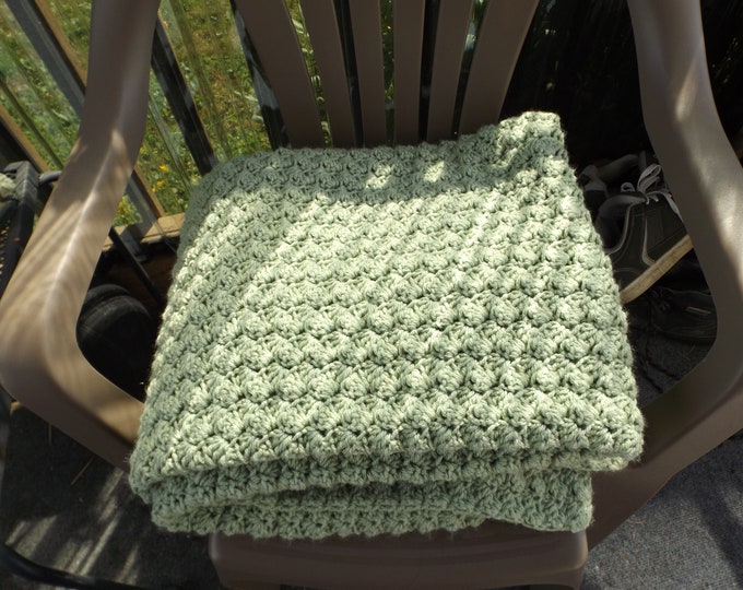 Sage Green Crocheted Baby Blanket/green Baby Blanket/light Green