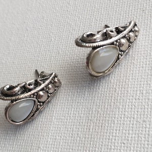 Silver Tone Scroll Work Pierced Earrings Moonstone and Hammered Nail Look
