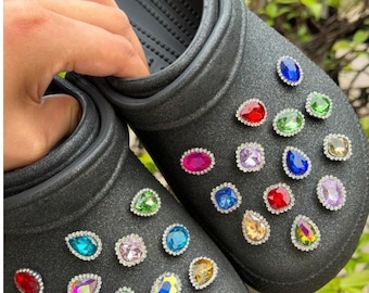 12/24 piezas de adornos para zapatos, colores surtidos, formas, diamantes de imitación, gemas y joyas.