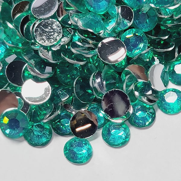 CLEARANCE 6MM Seafoam Flatback Resin Rhinestones 200 pc  ss30 Faceted Bling