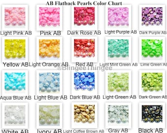 Pode incluir: Carta de cores que mostra 15 cores diferentes de pérolas planas AB. As cores incluem rosa claro, rosa, rosa escuro, roxo claro, roxo escuro, amarelo, laranja claro, vermelho, verde menta claro, verde limão, azul aqua, azul claro, azul escuro, verde claro, verde escuro, branco, marfim, marrom café claro, cinza e preto.