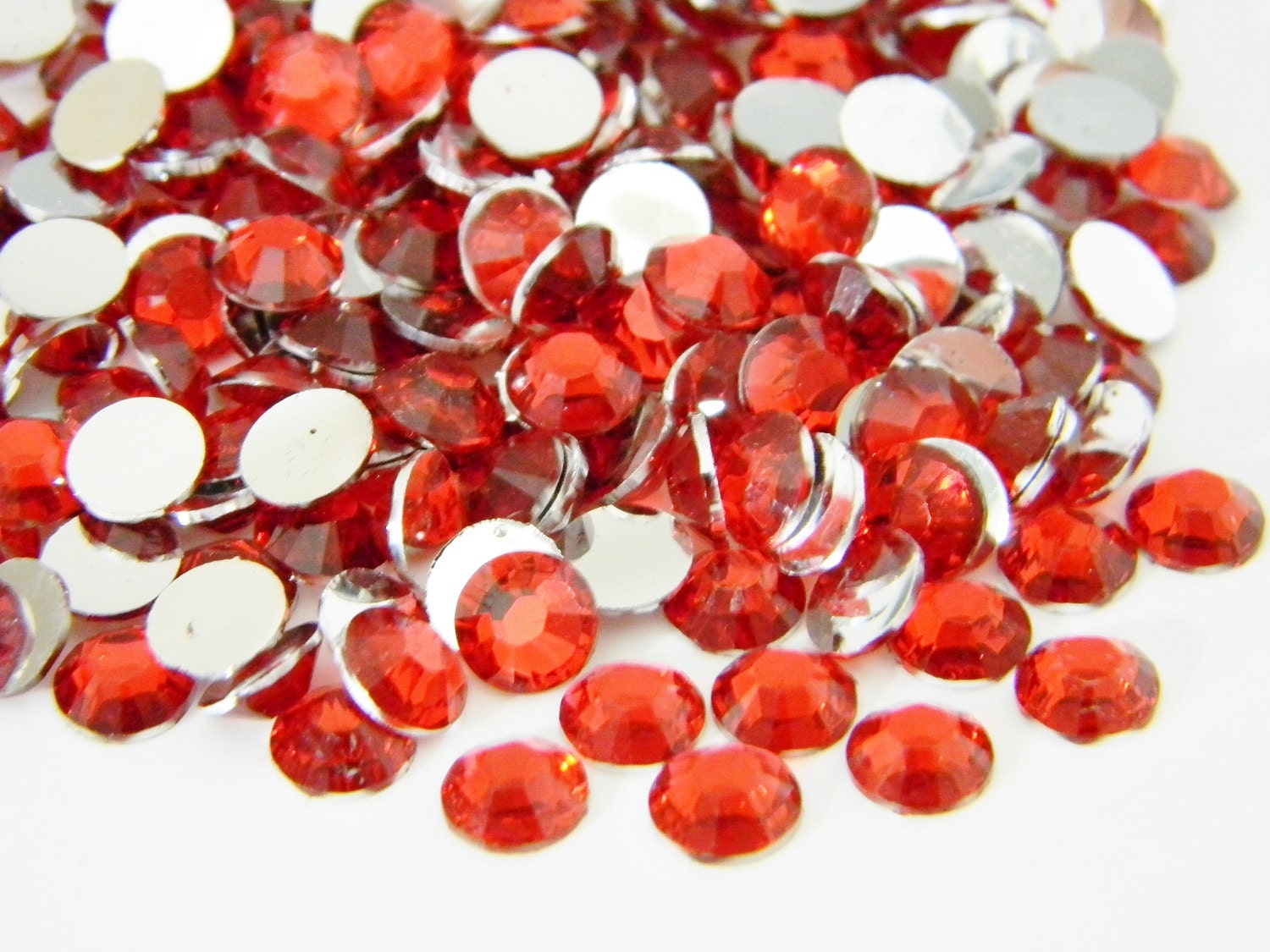 USA 1000 5mm/4mm/3mm OR 2mm  Red or 200 6mm Flatback Resin High Quali…