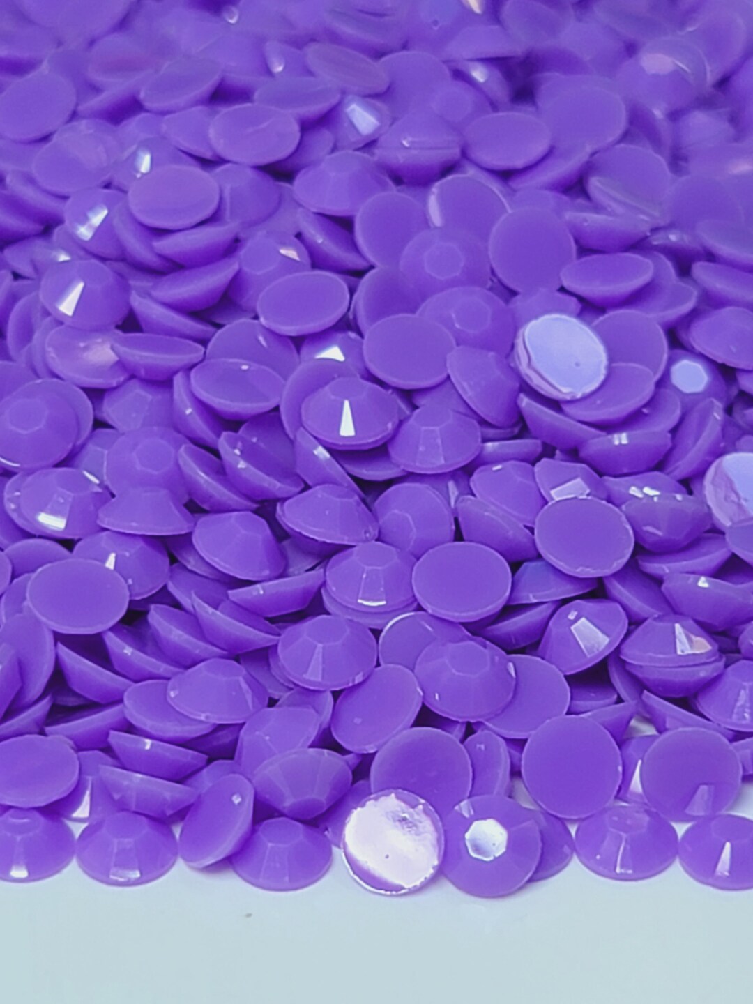 Clearance OPAQUE Medium Purple Flatback Jelly Resin Rhinestones With No ...