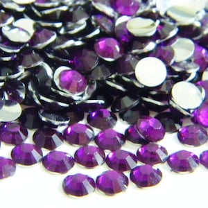 GRAPE PURPLE Flatback Resin Rhinestones You Choose Size 1000 3mm 4mm or 5mm or 200 6mm DIY Faceted High Quality Embellishments Bling