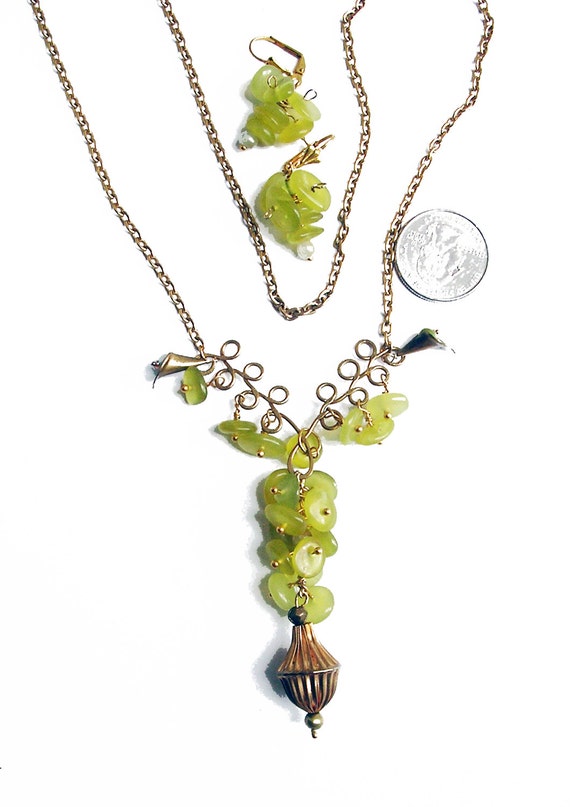 Green Jade Necklace Grapes on the Vine Wire Etsy