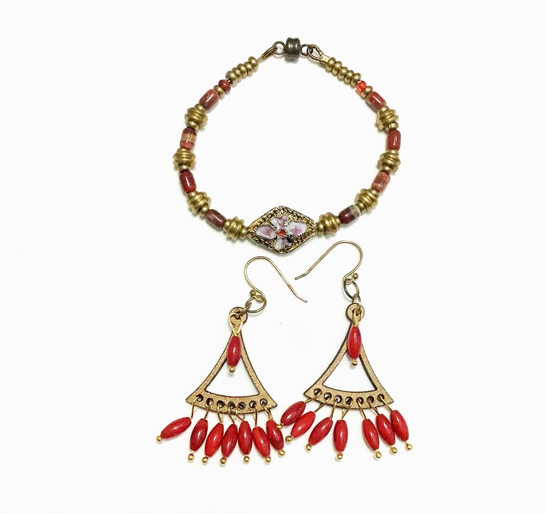 Vibrant Red Agate and Brass Jewelry Set, Cloisonne Flower Focal Bead, Magnetic Clasp, Matching Red Beads Leather Earrings, Unique Gift Ideas image 1