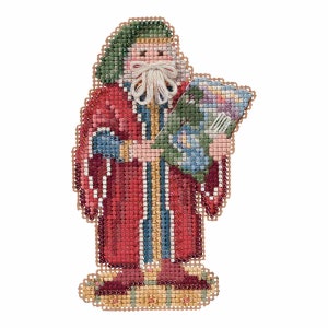  Mill Hill Sweet Sheep Beaded Counted Cross Stitch Ornament Kit  2023 Winter Holiday MH182331, 3â€ x 2.5â€, Multi
