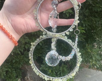 Atrapasol de cristal de prehnita