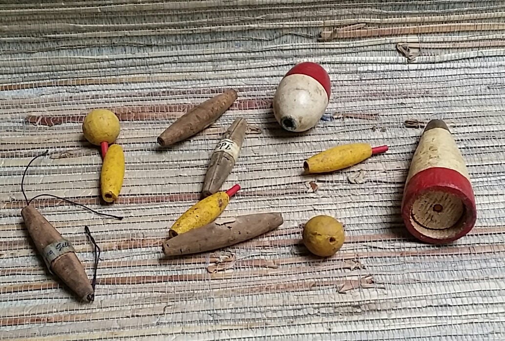 Vintage Fishing Tackle, Leader Box, Floats, Lure, Cork Bobbers