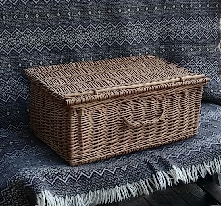 Vintage European Willow Wicker Trunk/Hamper Woven Basket Storage