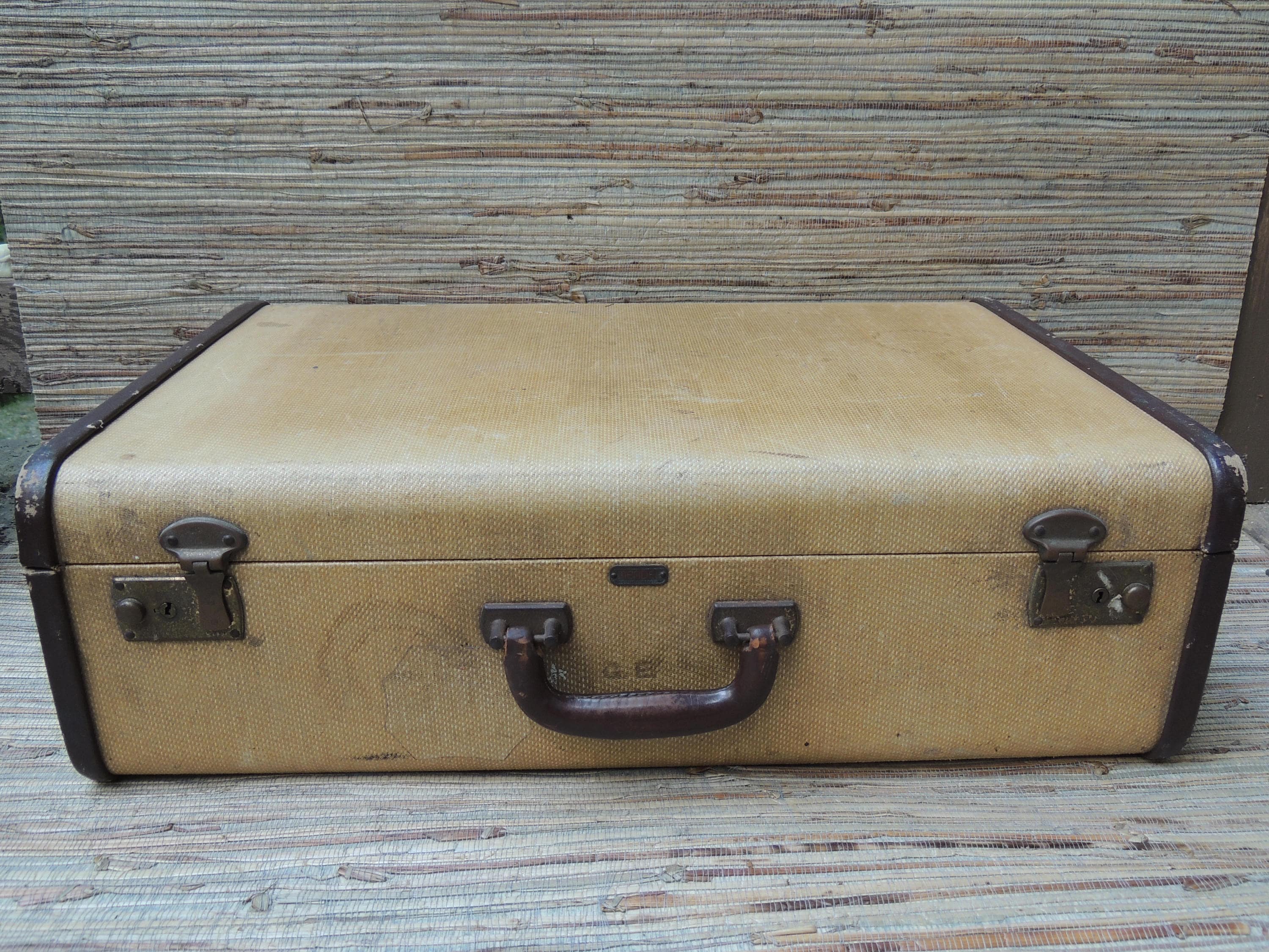 Vintage Mendel Cincinnati Tan Suitcase Old Luggage Satin Lined