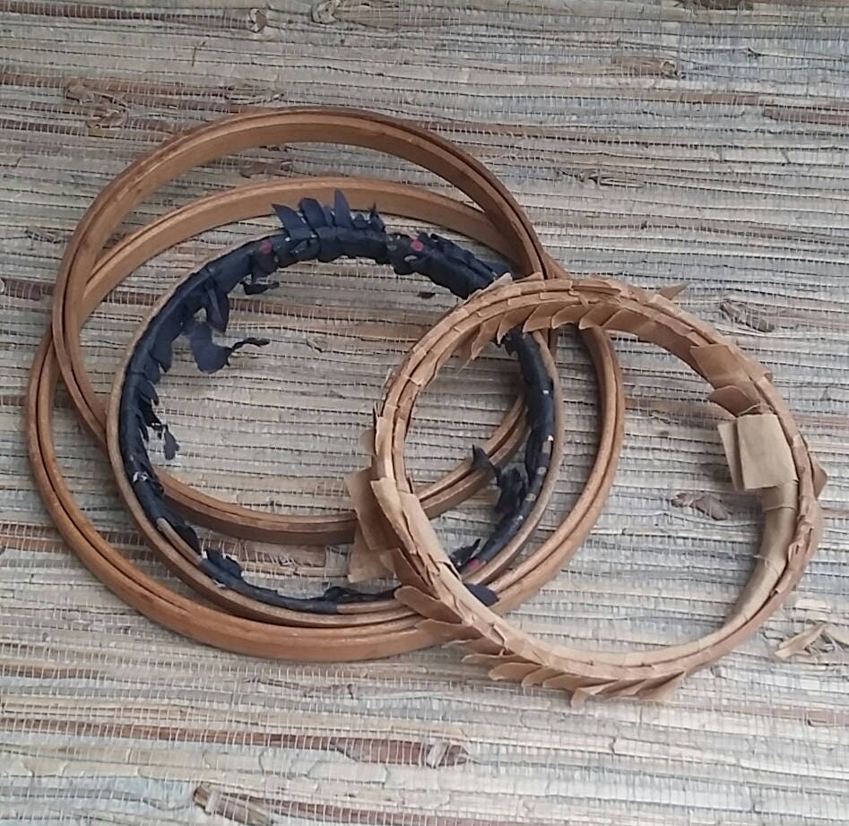 Group Of 4 Vintage Wooden Embroidery Hoops Unmarked