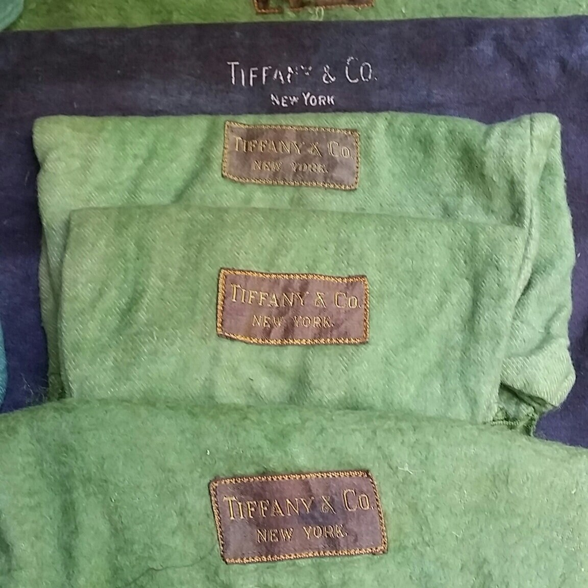 Vintage Tiffany & Co. Small Green Felt Plush Drawstring Pouch For ...