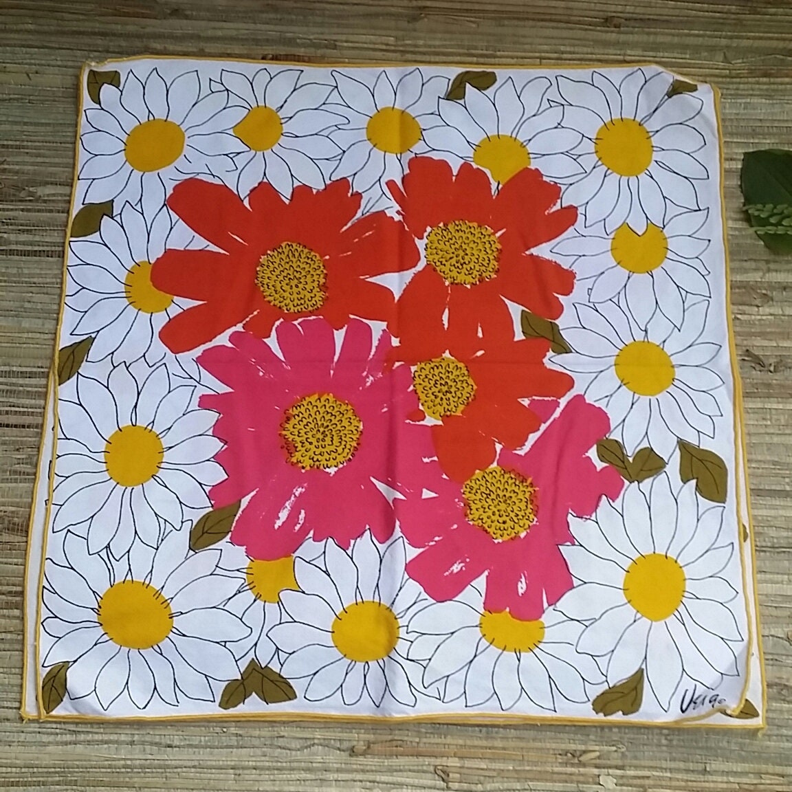Vintage Vera Set of Four Bright Floral Cotton Napkins Pink White Yellow