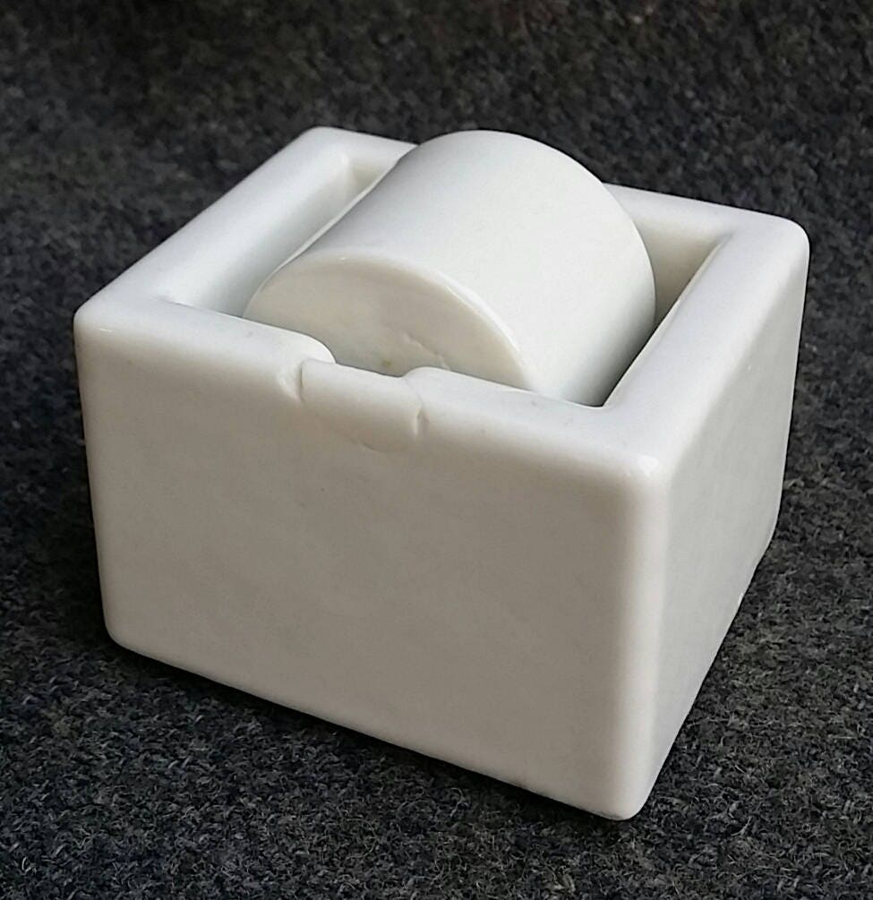 Vintage White Ceramic Stamp Roller/Moistener Sengbusch Ideal Junior