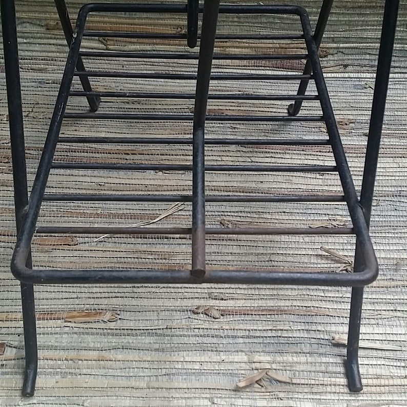 Black Metal Mid Century Magazine Rack Vintage Industrial Style Etsy