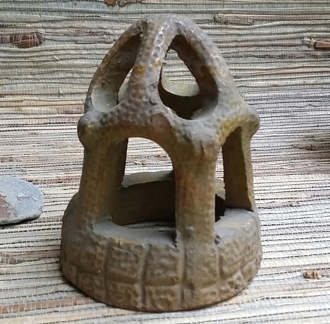 Vintage Pottery Aquarium Ornament Ceramic Castle