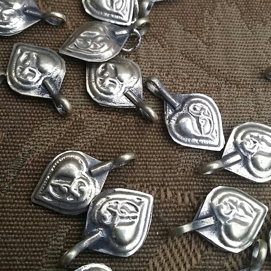 Vintage Metal Embossed Heart Charms Tin Hearts Pendants Jewelry Making