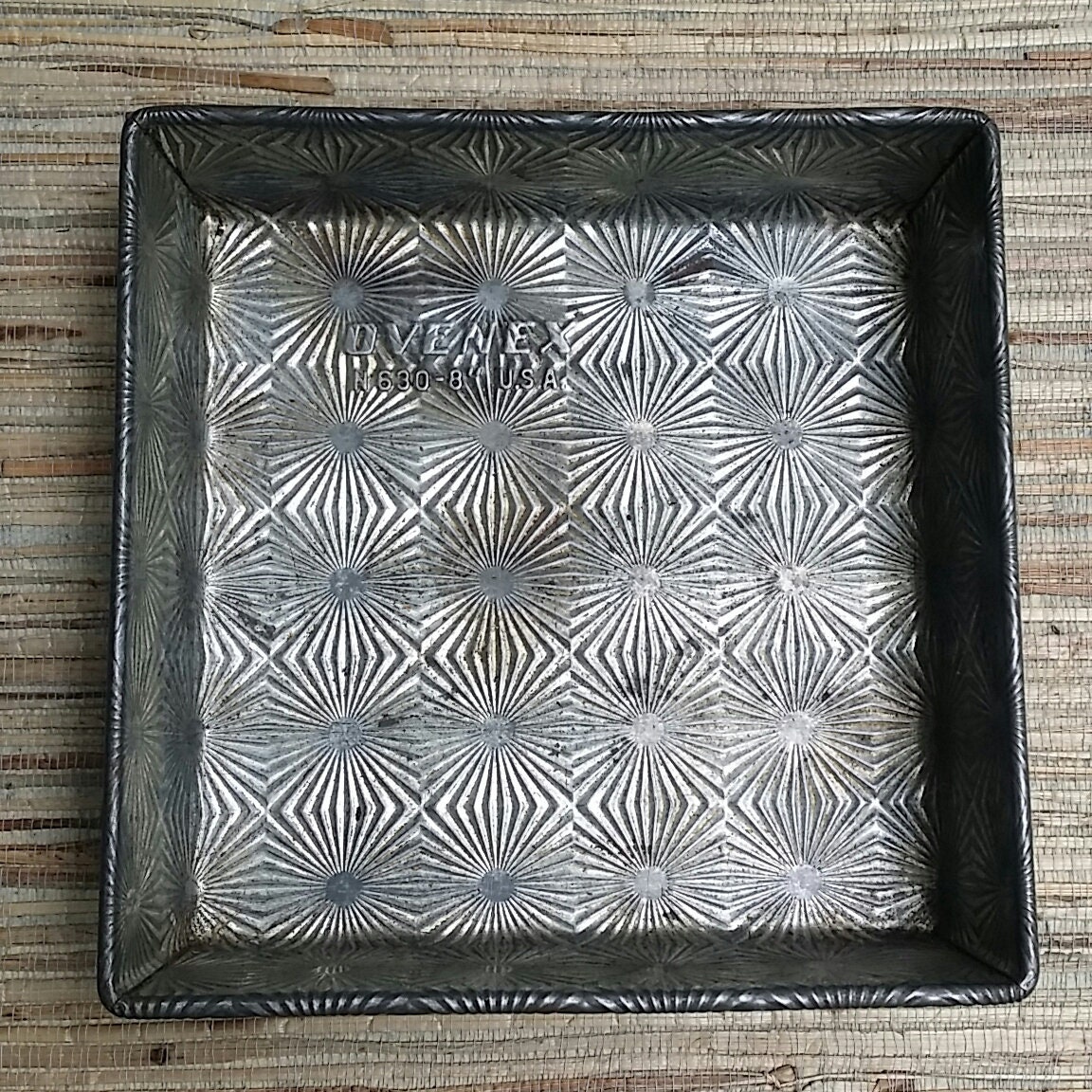 Ovenex N34 starburst texture rectangular baking pan, 1930s 40s vintage  kitchenware