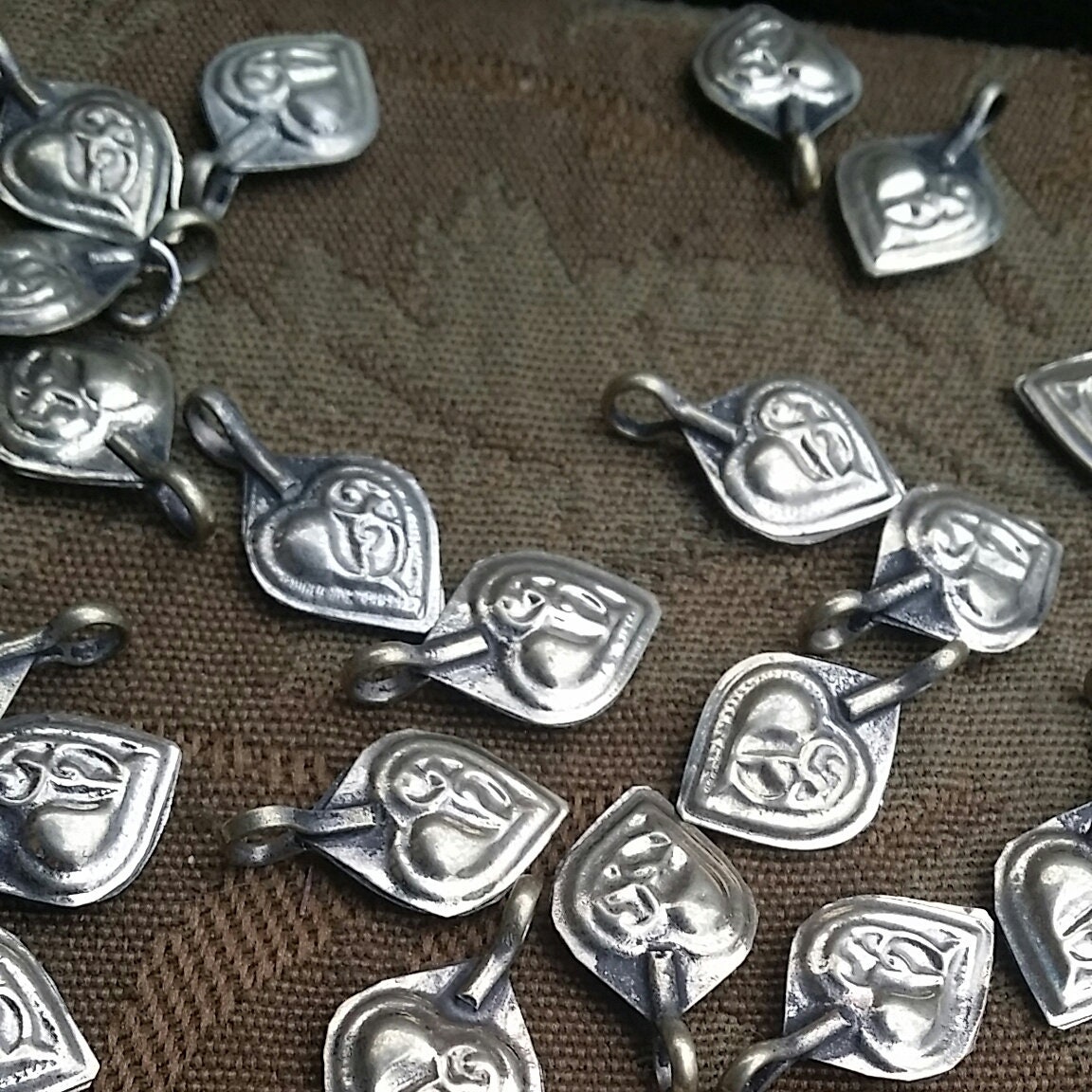 Vintage Metal Embossed Heart Charms Tin Hearts Pendants Jewelry Making