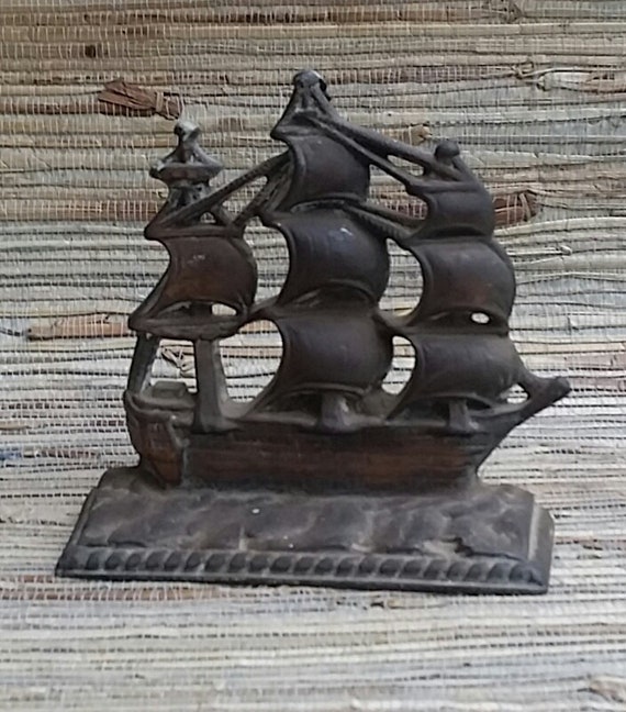 Vintage Cast Iron Sailing Ship Book End BRON MET G D 25