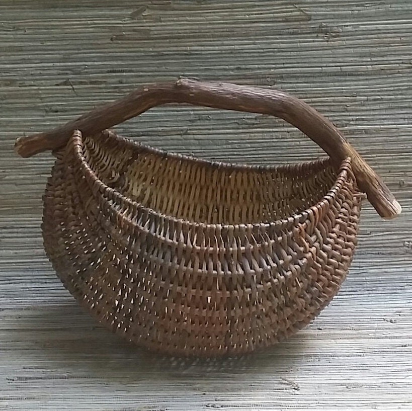 Hand Made Basket Willow Mountain Laurel Handle Rib Style Peggie Wilcox