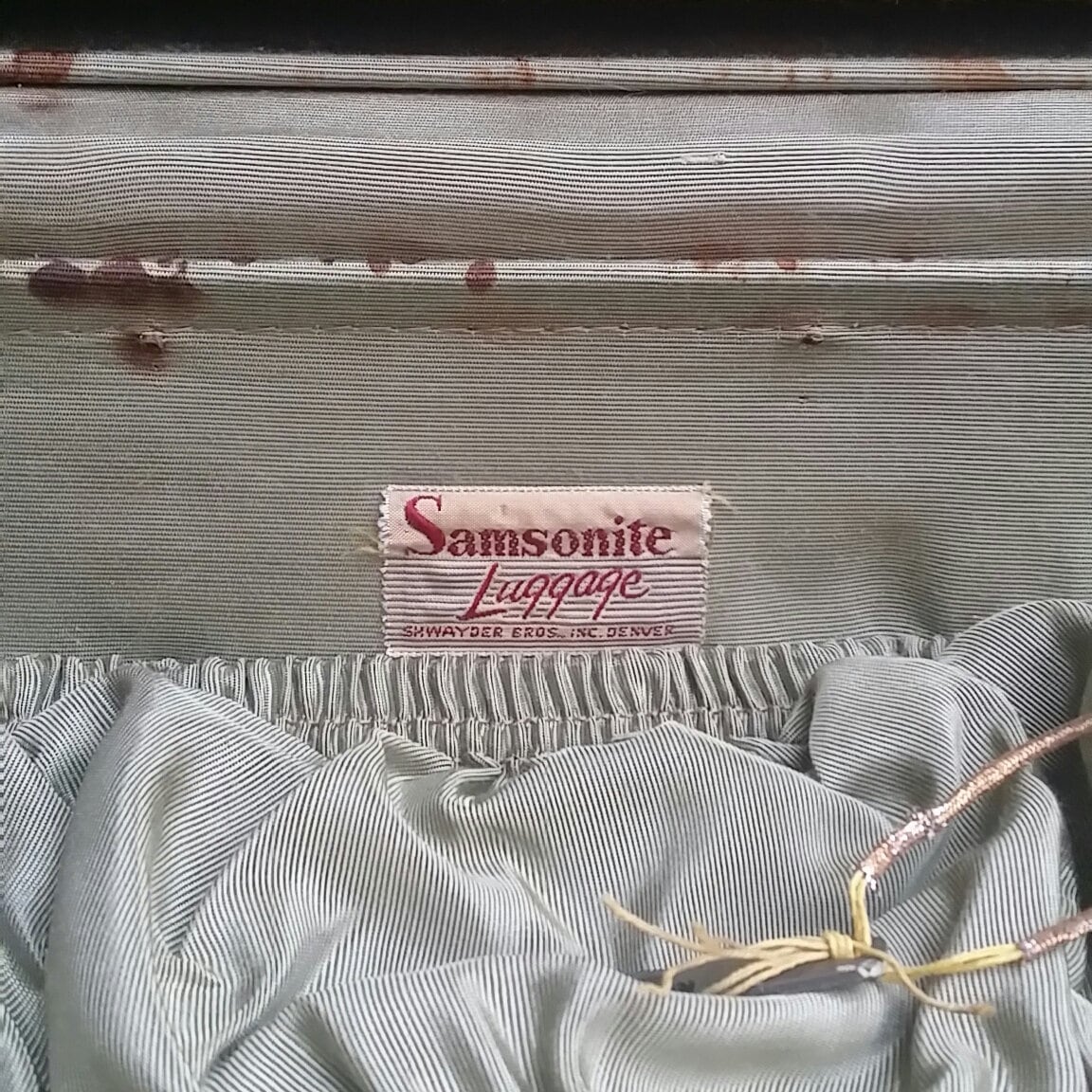 Nécessaire De Voyage Vintage Samsonite – Années 1940-50, Marron Rigide, Avec Clé