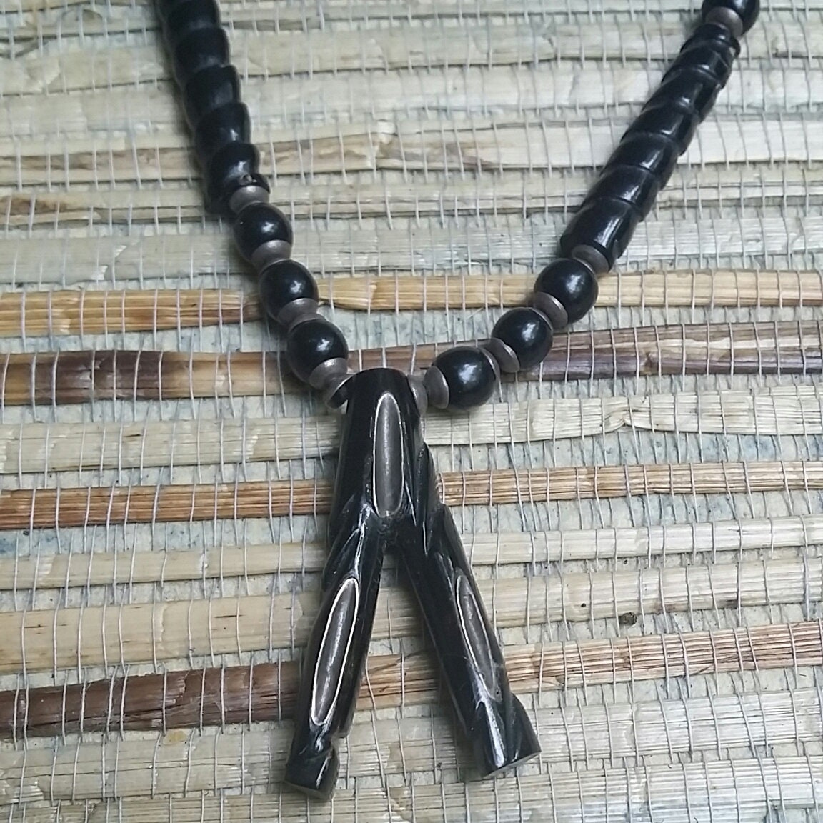 Vintage Hawaiian Black Coral Necklace Hand Carved Beads 20 Vacation