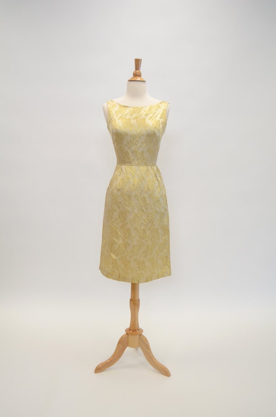 Vintage 50s 60s Champagne Gold Brocade Evening Coc