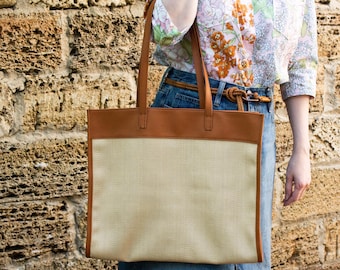 Woven Raffia and Leather Tote Bag: Lightweight Summer Bag