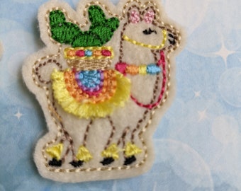 Llama wearing a blanket and Cactus Felties, set of 4,  2" x 1.75"