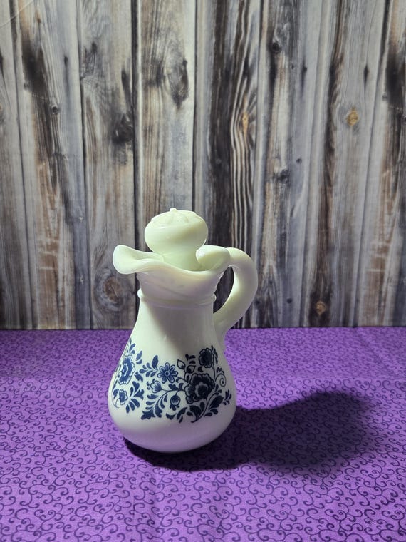 Vintage Avon Skin So Soft bath oil bottle