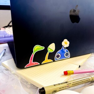 Piplayer Sticker Pikmin Peeker Vinyl Sticker Set | Diecut Gaming Sticker | Nostalgia Rpg ...