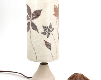 French white ceramic table lamp, herbarium lampshade, 1960s / vintage, boho chic, folk, bohemian, country, nature, foral, home decor