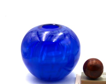 Huge blue glass vase by Nicolas Morin, vintage / son of Claude Morin, Home decor, Klein