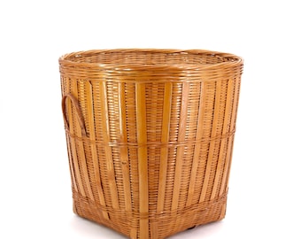Large wicker planter basket, 1970s / boho chic, bohemian, folk, country, cottage, France, rustic, wood, decoration, french