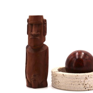 Moai wood statue, Easter Island sculpture, 1970s / Rapa Nui, tribal totem primitive lucky charm good luck boho chic bohemian folk figurine
