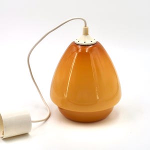Lámpara colgante de cristal opalino de color amarillo mostaza/marrón, lámpara de araña vintage de los años 70