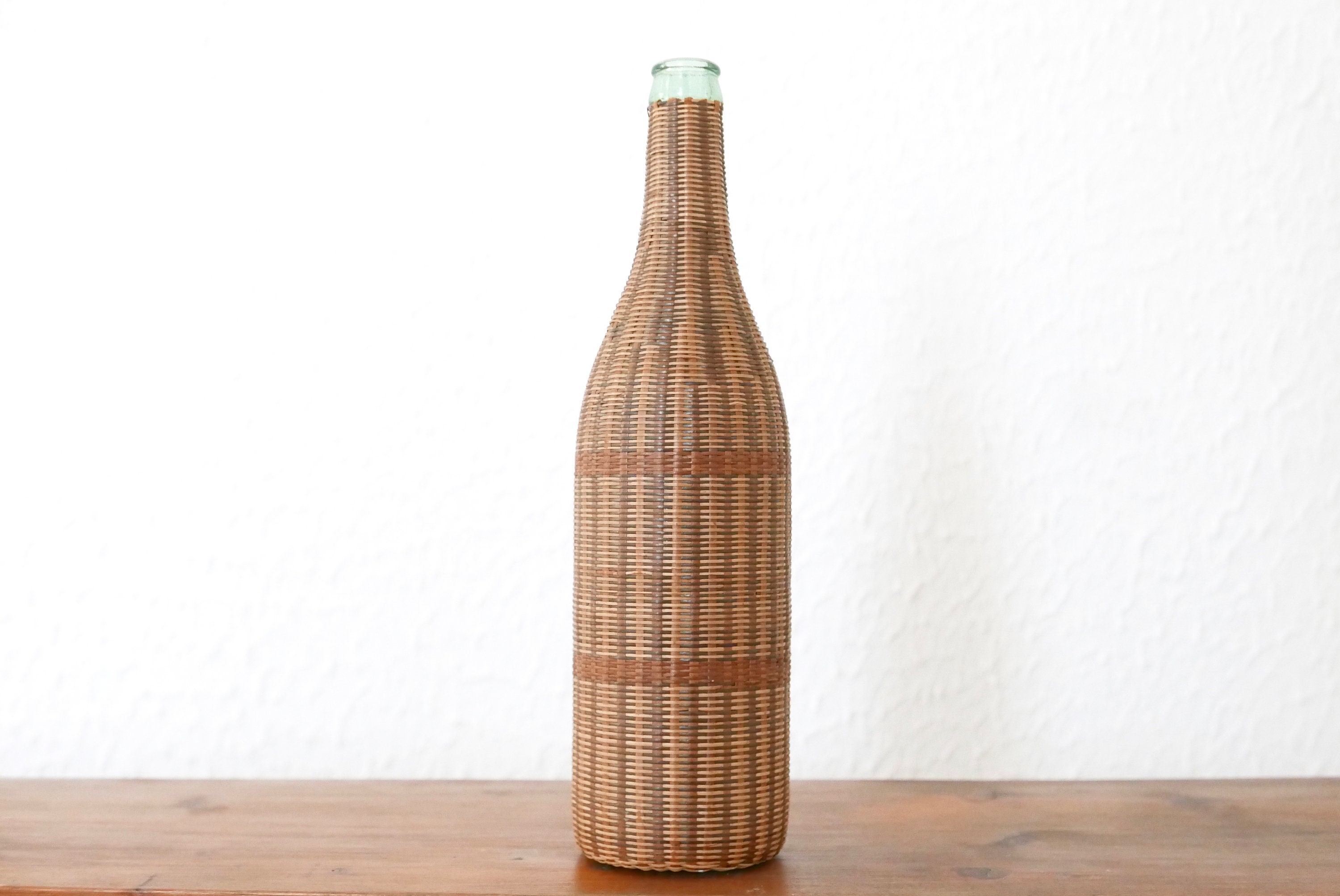 Bouteille en Verre Recouverte d'osier, Années 60 Vintage/Bouteille Tressée, Campagne, Jarre, Cottage