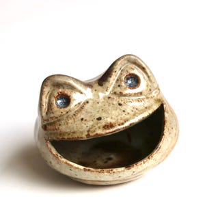Cendrier en grès de Annie Maume, tête de grenouille, années 60 / Vintage, Céramique, Sancerre, Décoration d'intérieur, Sculpture