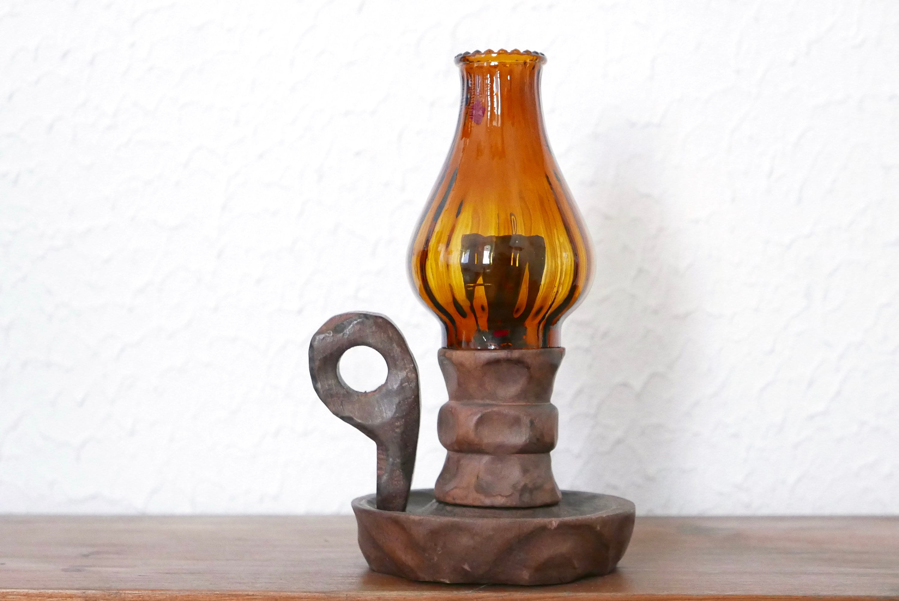 Bougeoir en Bois et Verre Ambré, Années 70/Lanterne, Vintage, Sculpture, Campagne, Rustique, Art Pop