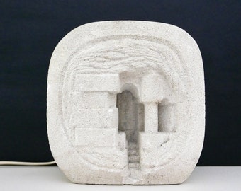 French architectural and sculptural stone lamp by Arsène Galisson, 1960s / table lamp, carved, column, architecture