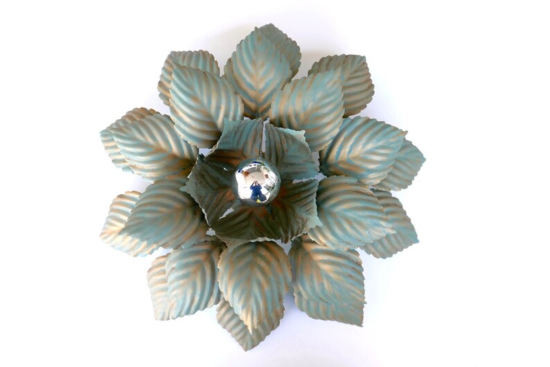 Plafoniera Fiori Bianca : Grande muraglia o plafoniera fiore metallo verde e oro anni etsy