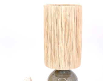 Lampe de potier en grès, abat jour en raphia, années 70 / céramique, vintage, bohème